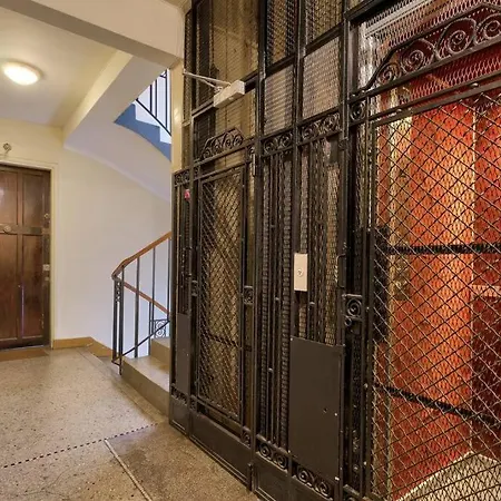 Apartment Calme A Buttes-chaumont